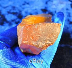 104g Huge Real Natural Genuine Antique Old Egg Yolk Baltic Amber Stone Bernstein