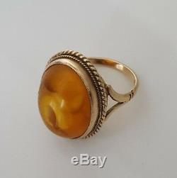 9k solid gold & oval Baltic Amber ring 5.63g size M / 6