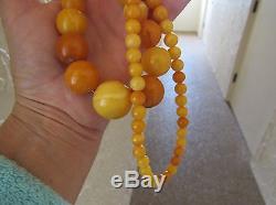 ANTIQUE VINTAGE NATURAL BALTIC AMBER STONE YELLOWithEGG YOLK NECKLACE 66.8 GRAMS