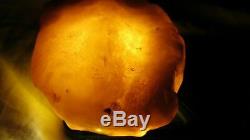 Antique Baltic amber natural stone 171 grams. High class, strong color
