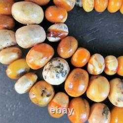 Antique Natural Butterscotch Egg Yolk Baltic Amber Beads Necklace 17.8g