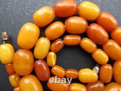 Antique Natural Butterscotch Egg Yolk Baltic Amber Beads Necklace 23.4g