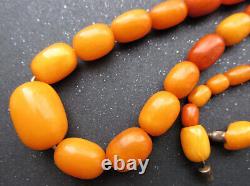 Antique Natural Butterscotch Egg Yolk Baltic Amber Beads Necklace 23.4g