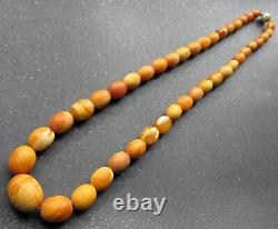 Antique Natural Butterscotch Egg Yolk Baltic Amber Beads Necklace 31g