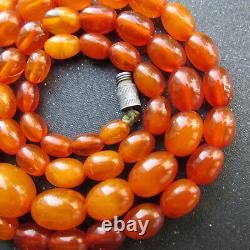 Antique Natural Butterscotch Egg Yolk Baltic Amber Beads Necklace 9.1g