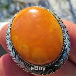 Antique Natural Butterscotch Egg Yolk Baltic Amber Brooch 7.5g