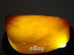 Antique Vintage Natural Egg Yolk Butterscotch Baltic Amber 52.6 Grams