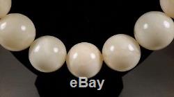 Certified Huge Baltic Natural 136,4g Royal White Amber 20mm Round Beads Necklace
