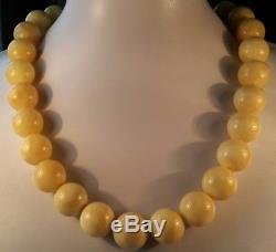 Certified Rare Baltic Natural 116,5g Royal White Amber Round Beads Necklace 20mm