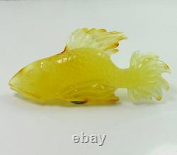 Exclusive 30.89 grams Yellow Genuine BALTIC AMBER Figurine Hand carved Big FISH