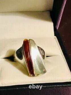 Fine Sculptural Modernist Lapponia Finland Silver and Amber Ring, 2001, 11.8g