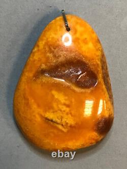 NATURAL OLD ANTIQUE YELLOW BUTTERSCOTCH BALTIC AMBER PENDANT 25,8 gr