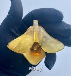 Natural Baltic AMBER Figure Statue Butterfly Many Inclusions Insects 30 g