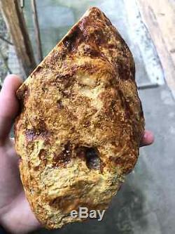 Natural Baltic Amber Stone 673 grams