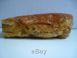 Natural Baltic amber stone w 105.5 grams