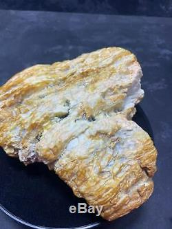 Natural Old White Amber Tiger Stile Stone 658g