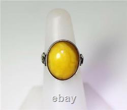 Vintage Sterling Silver Egg Yolk Baltic Amber Cabochon Ring Size 6.5 8516