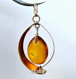 Vintage USSR 14K 583 Rose Gold & Natural Baltic Amber Pendant