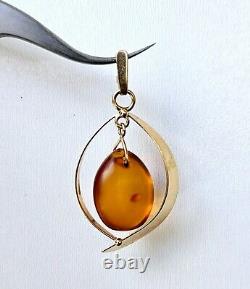 Vintage USSR 14K 583 Rose Gold & Natural Baltic Amber Pendant